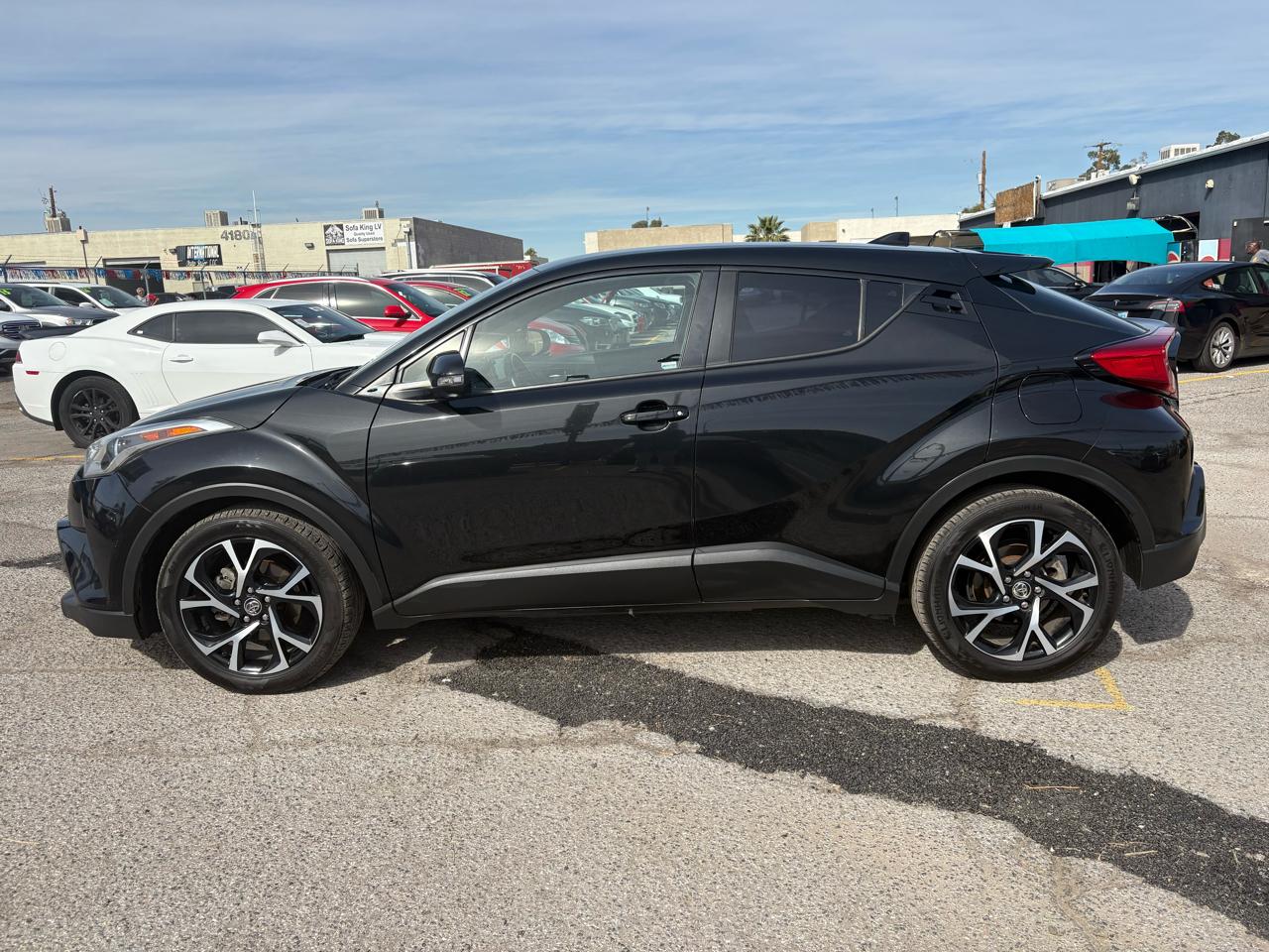 Toyota C-HR XLE FWD (Natl) 2018