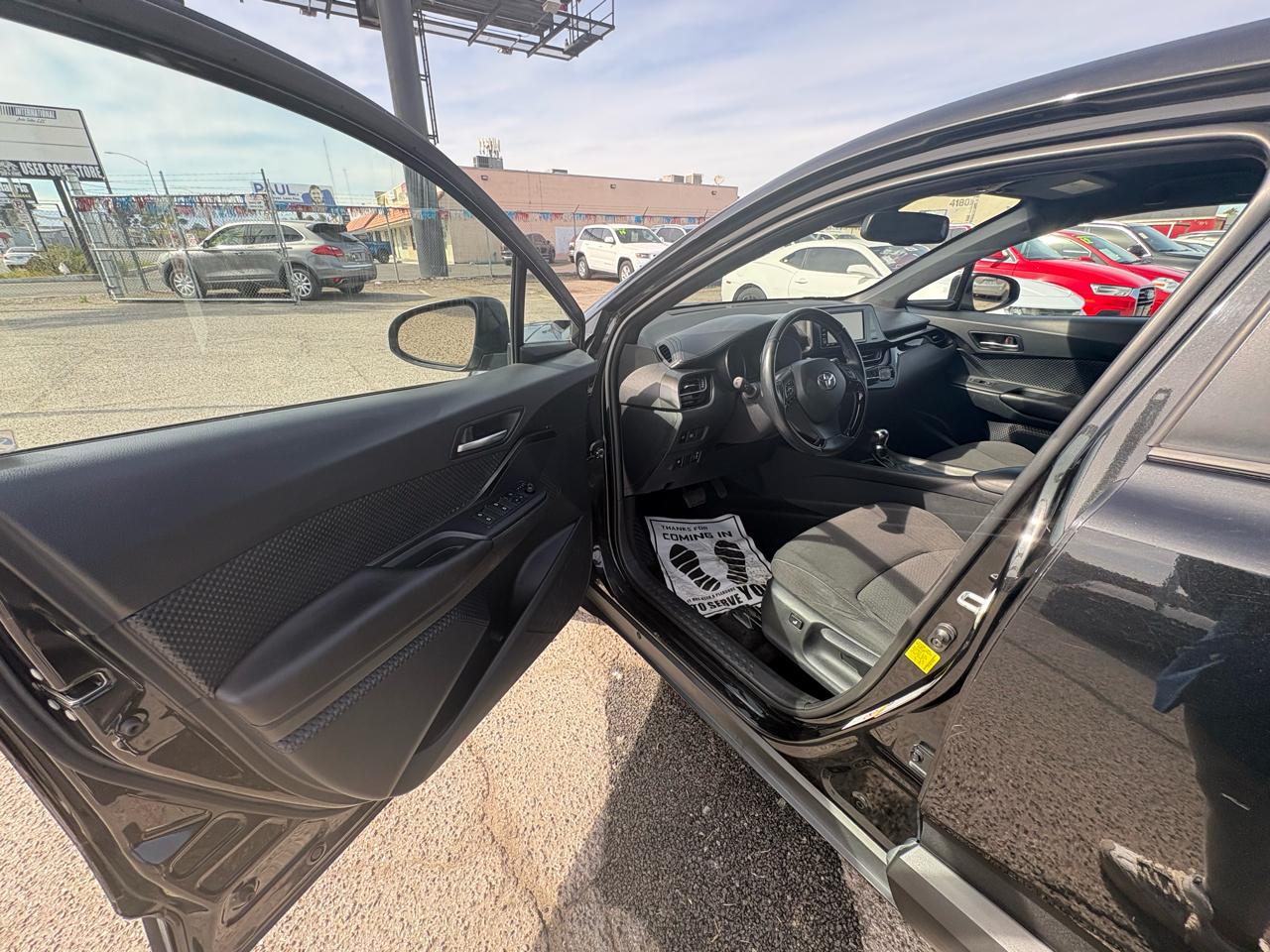 Toyota C-HR XLE FWD (Natl) 2018