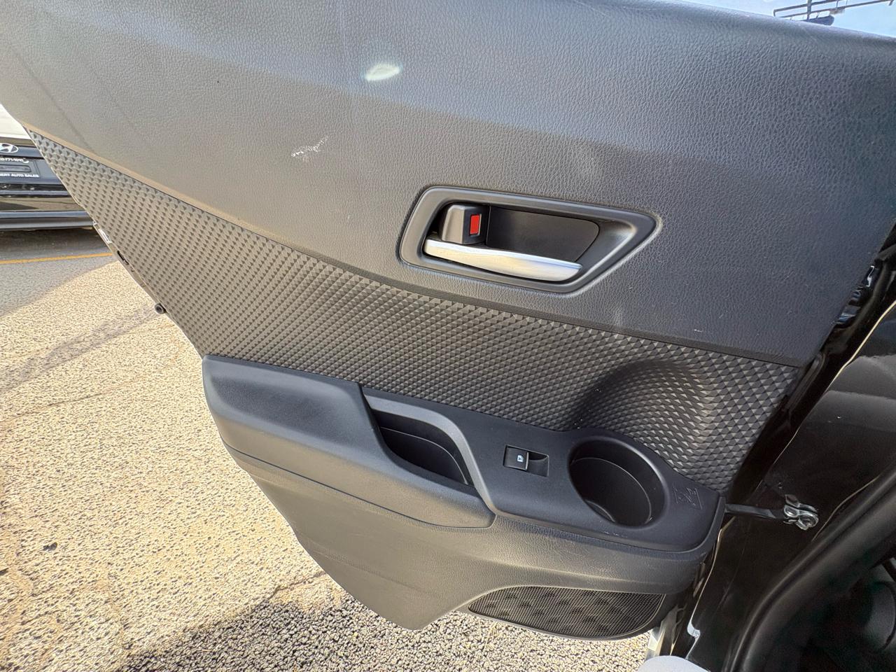 Toyota C-HR XLE FWD (Natl) 2018