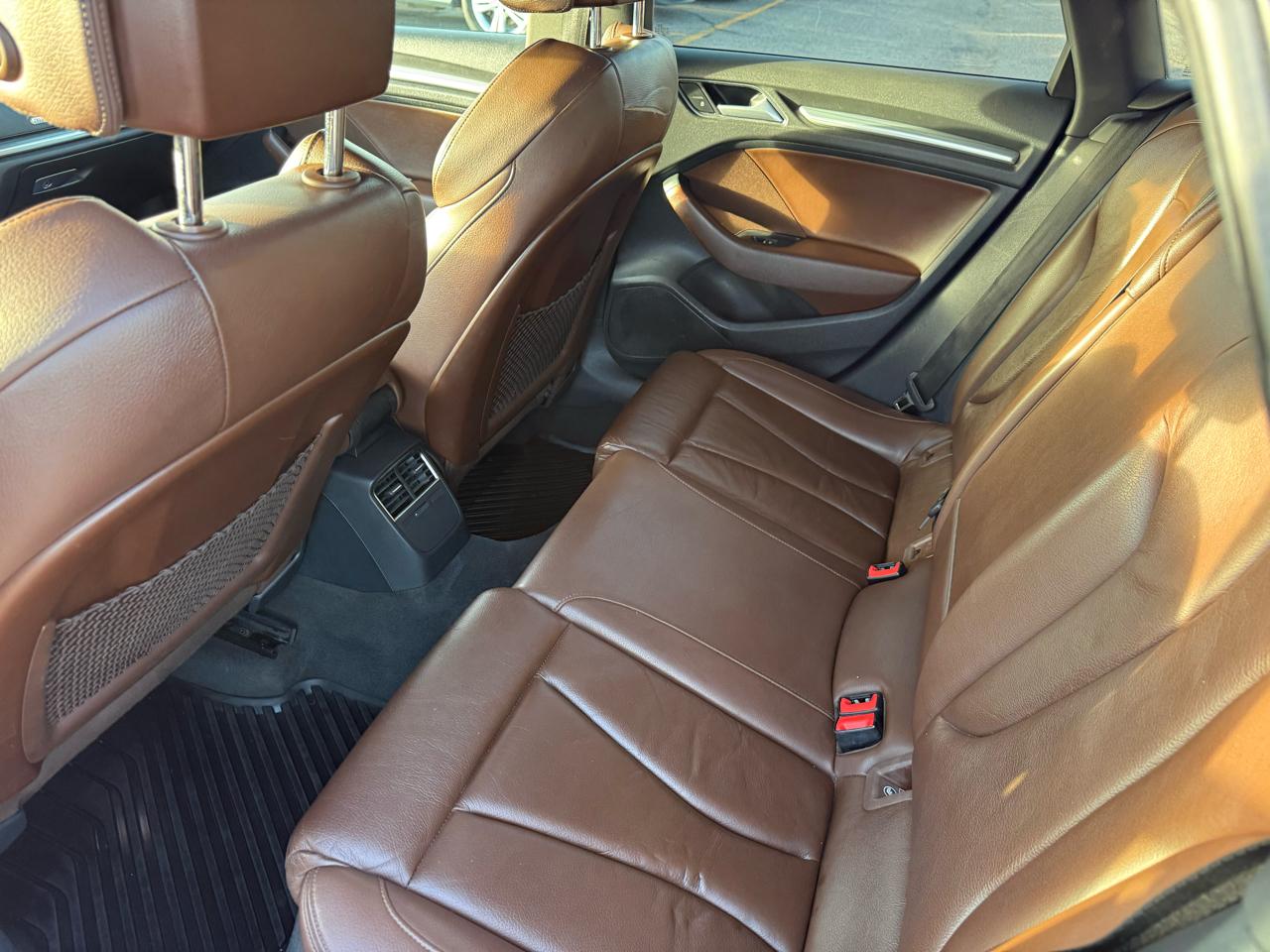 Audi A3 Sedan 2.0 TFSI Tech Premium Plus FWD 2018