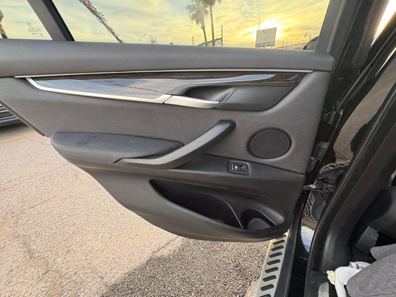 BMW X5 xDrive40e iPerformance Sports Activity Vehicle 2017