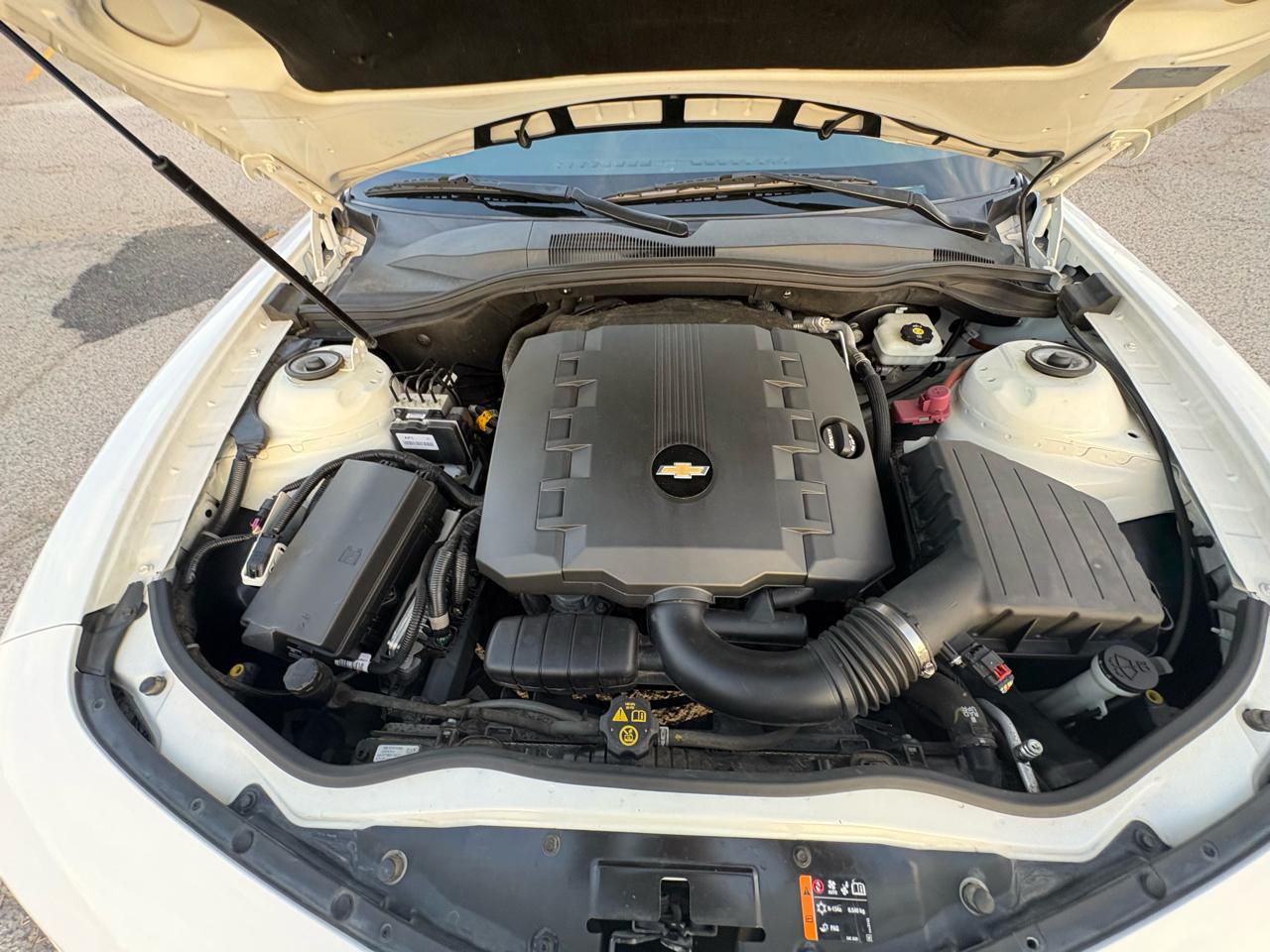 Chevrolet Camaro 2dr Cpe LS w/2LS 2015