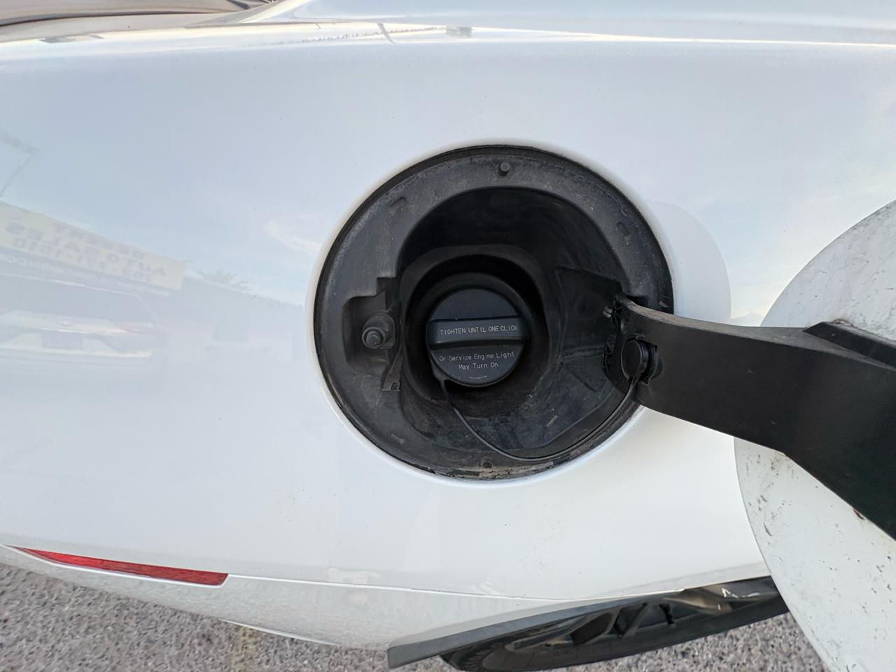 Chevrolet Camaro 2dr Cpe LS w/2LS 2015