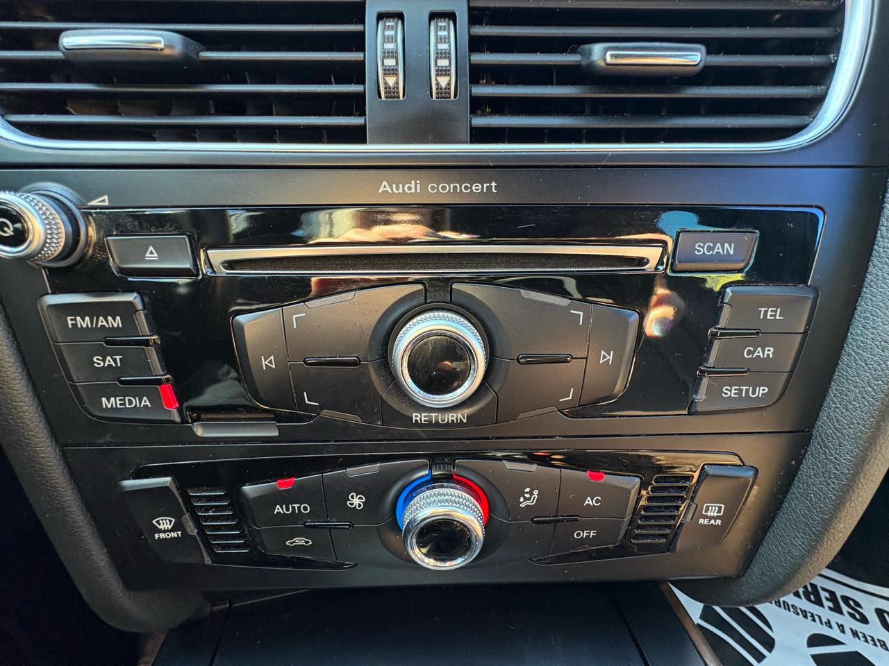 Audi A4 4dr Sdn CVT FrontTrak 2.0T Premium 2014