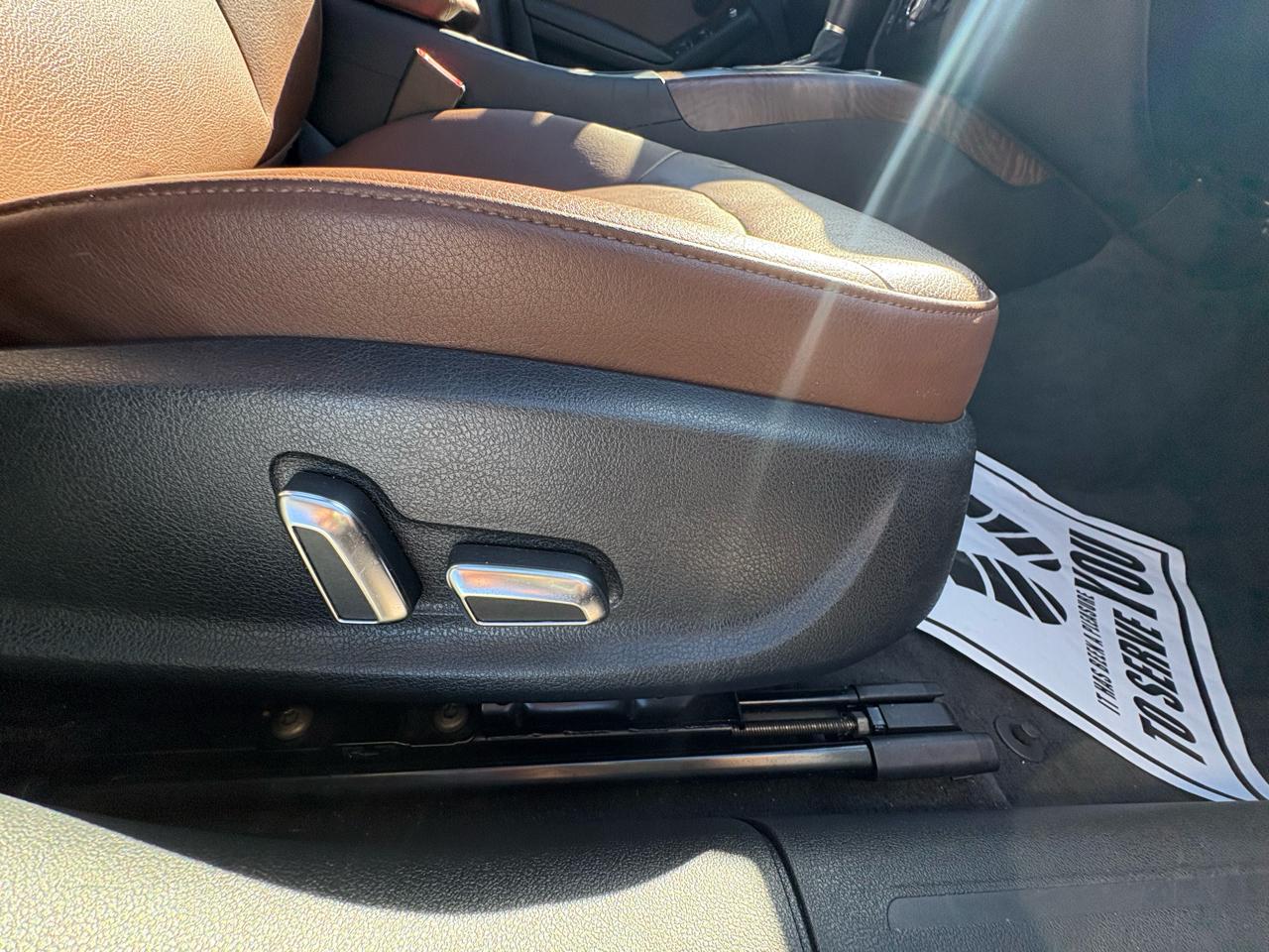 Audi A4 4dr Sdn CVT FrontTrak 2.0T Premium 2014