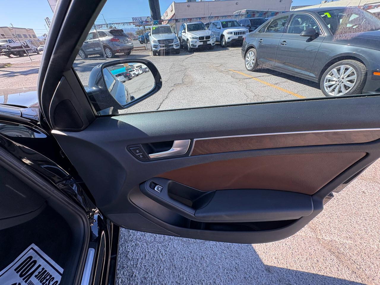 Audi A4 4dr Sdn CVT FrontTrak 2.0T Premium 2014