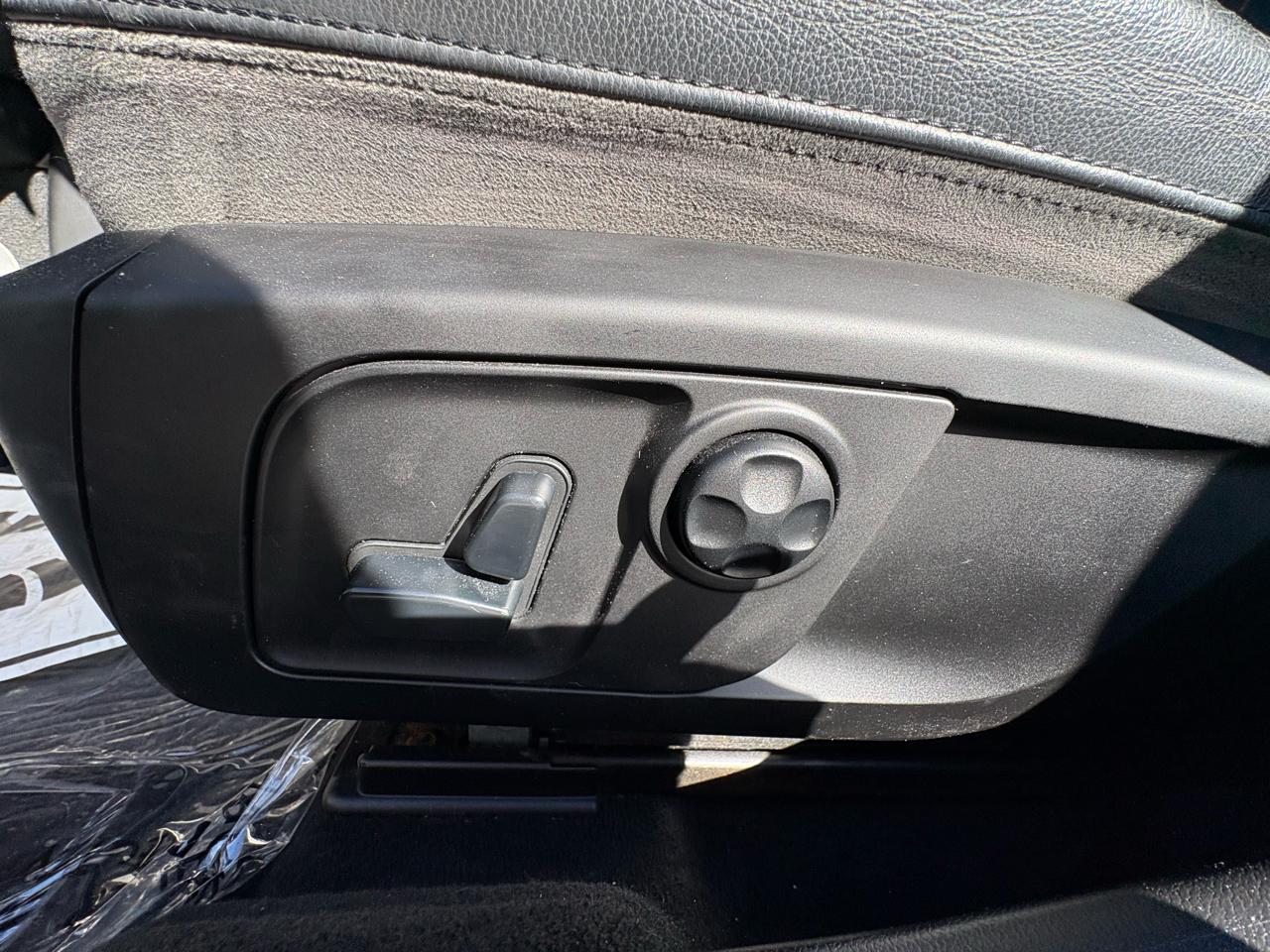 Maserati Ghibli 4dr Sdn S Q4 2015