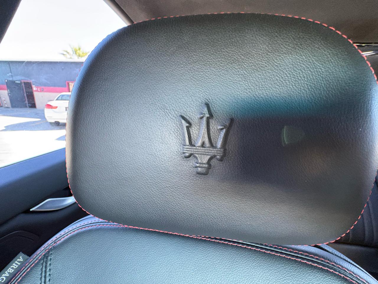 Maserati Ghibli 4dr Sdn S Q4 2015