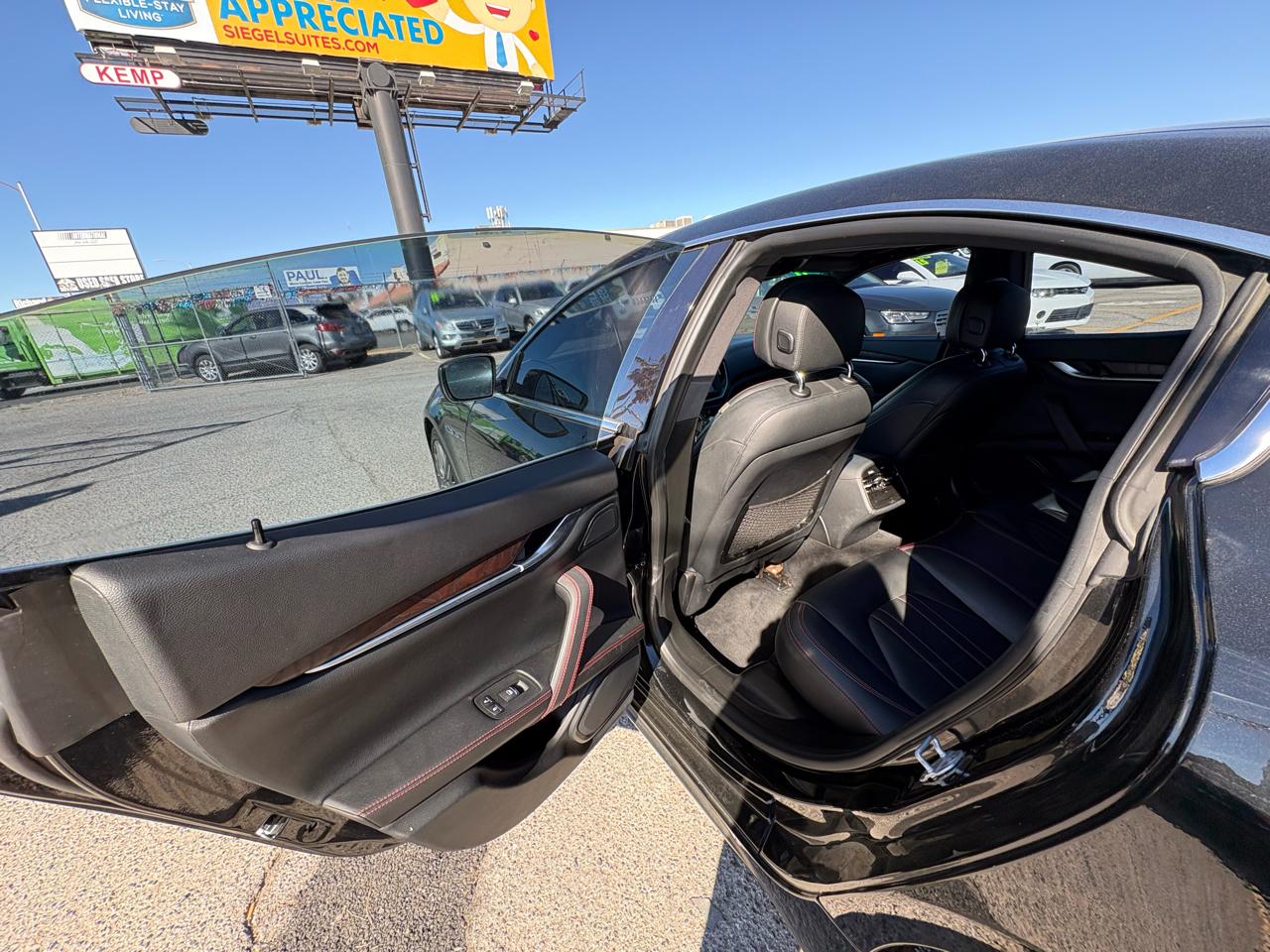 Maserati Ghibli 4dr Sdn S Q4 2015