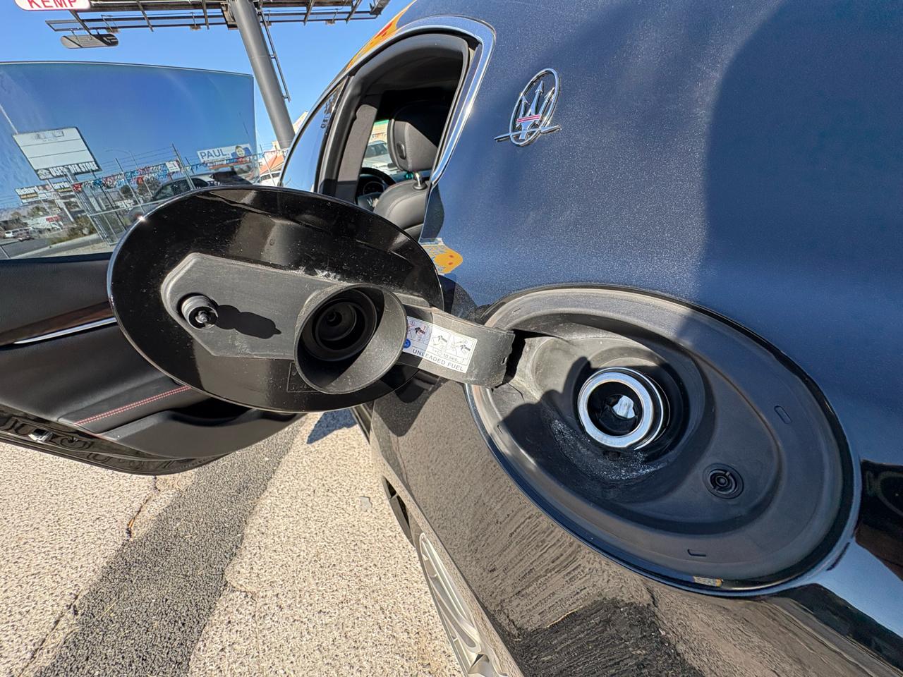 Maserati Ghibli 4dr Sdn S Q4 2015