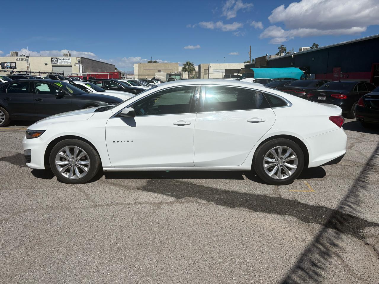 Chevrolet Malibu 4dr Sdn LT 2021