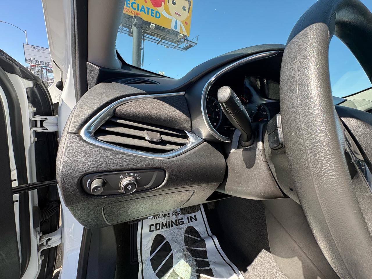 Chevrolet Malibu 4dr Sdn LT 2021