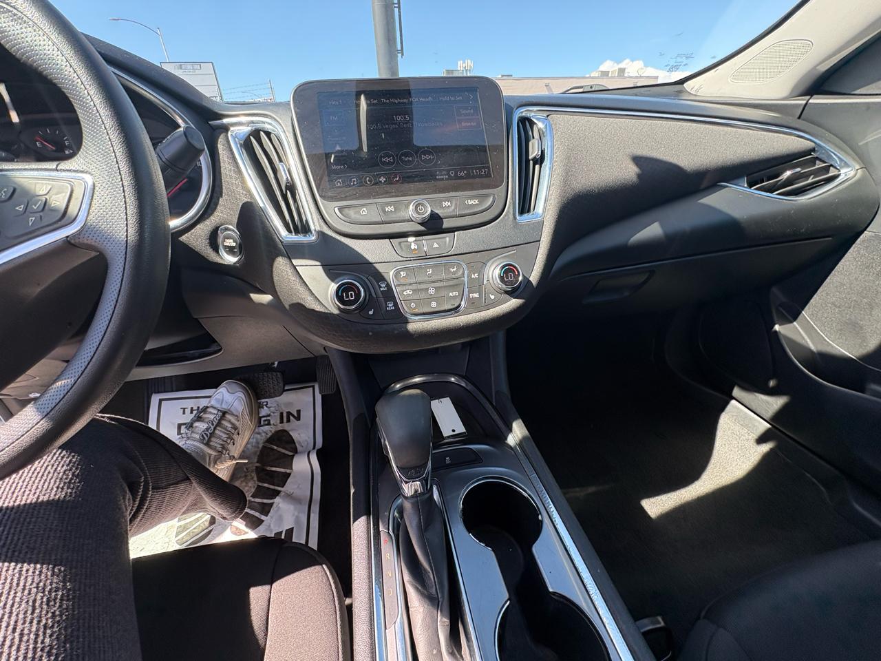 Chevrolet Malibu 4dr Sdn LT 2021