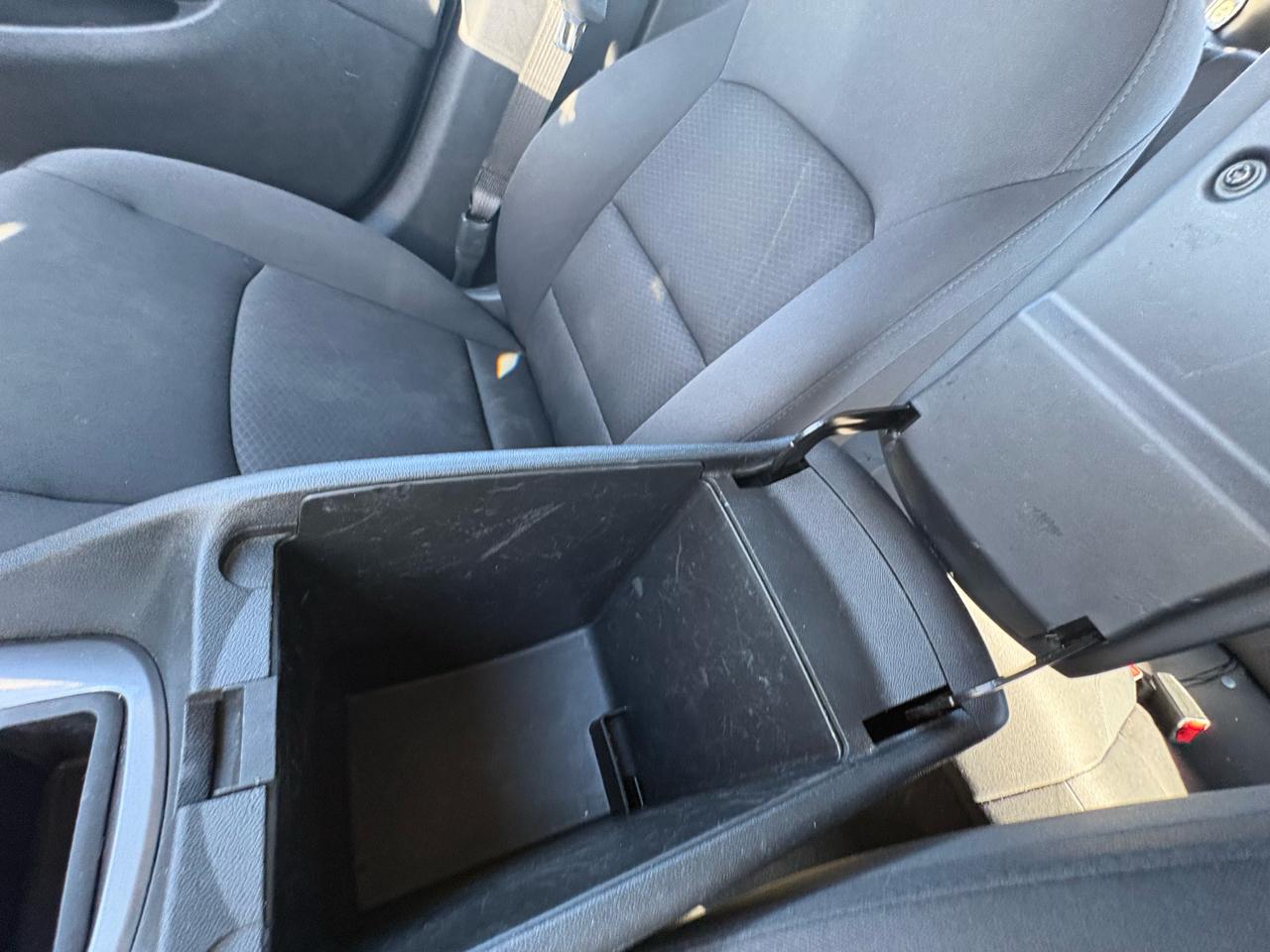 Chevrolet Malibu 4dr Sdn LT 2021