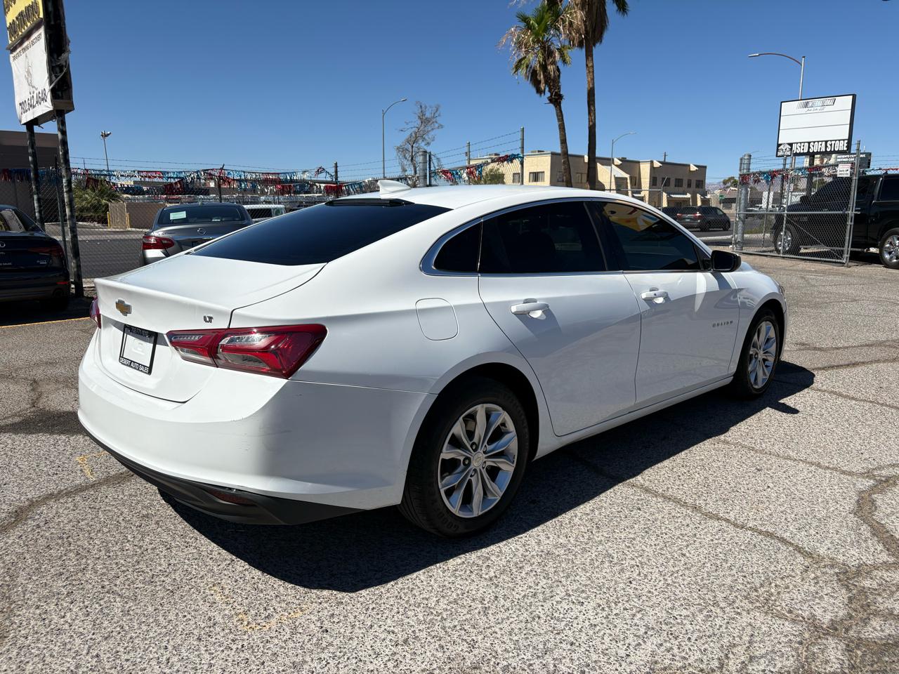 Chevrolet Malibu 4dr Sdn LT 2021