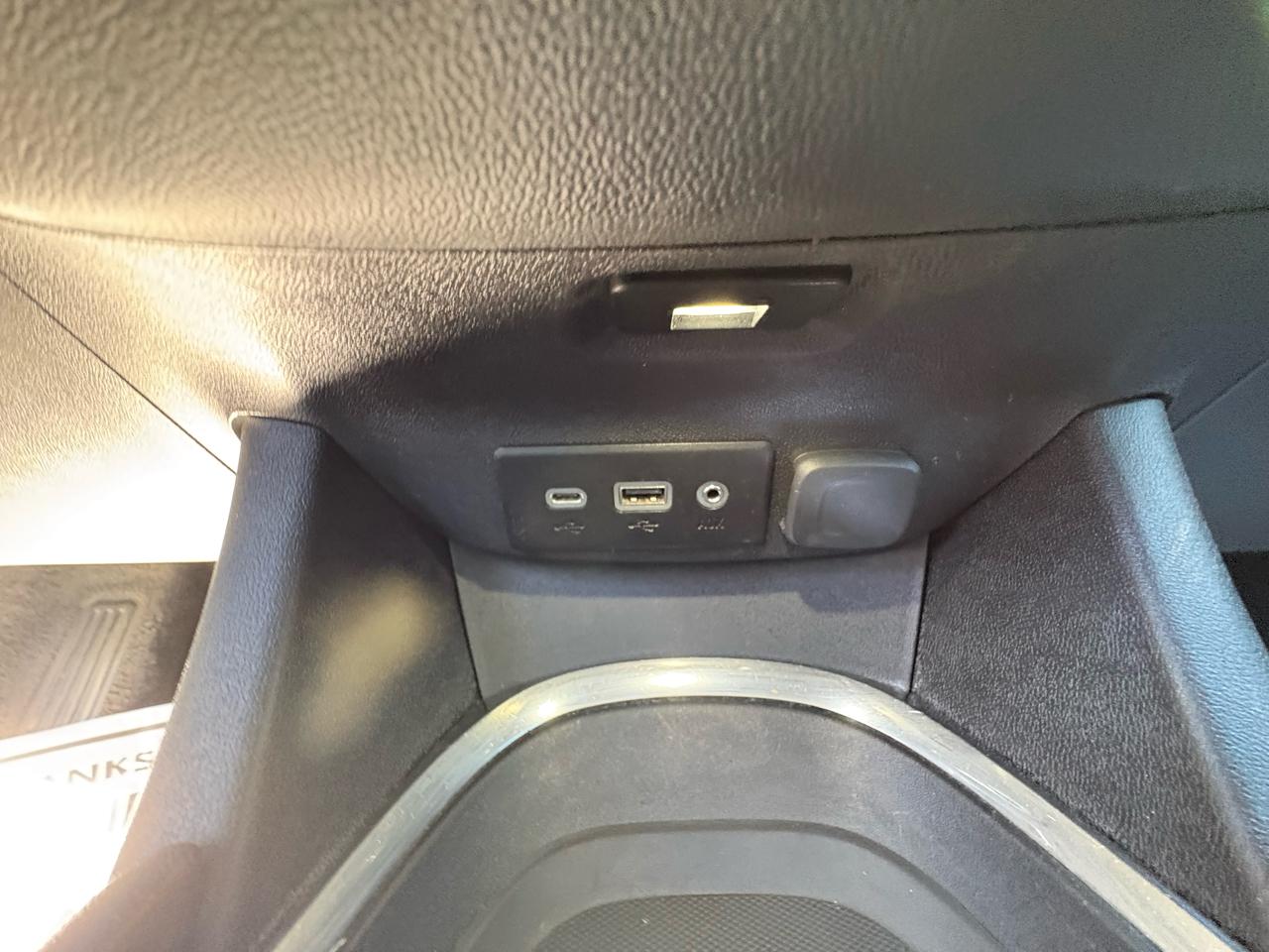 Chevrolet Malibu 4dr Sdn LT 2021