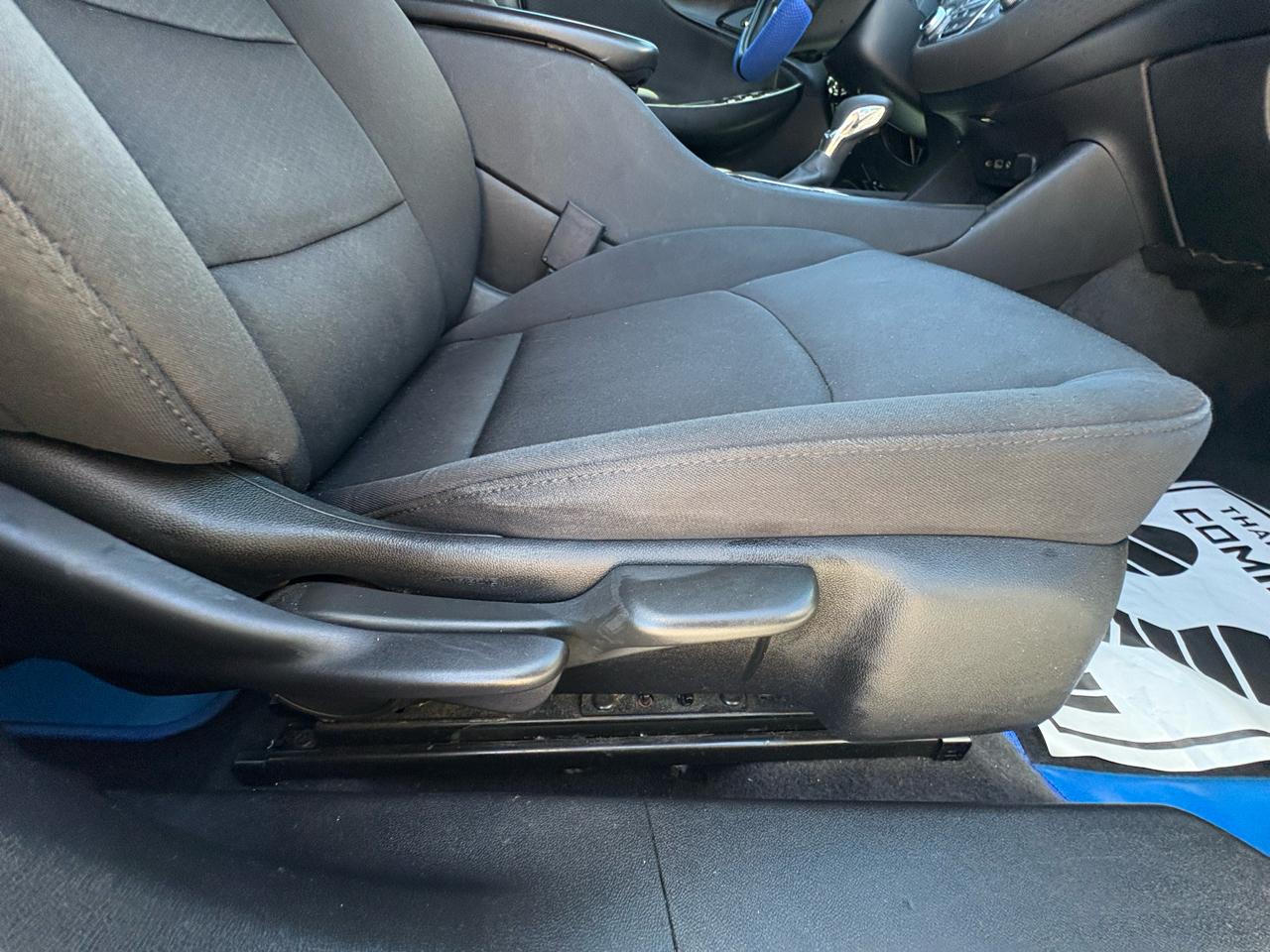 Chevrolet Malibu 4dr Sdn LT 2021
