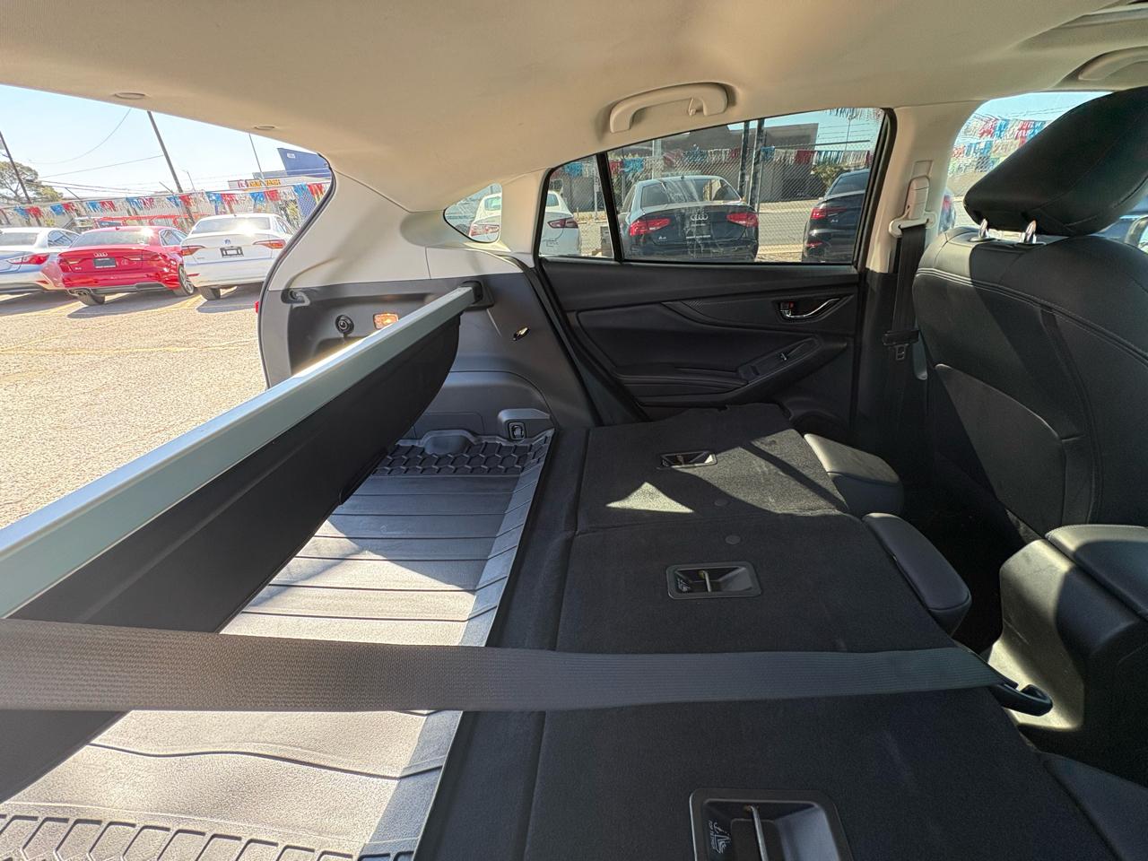 Subaru Impreza 2.0i Limited 5-door CVT 2017