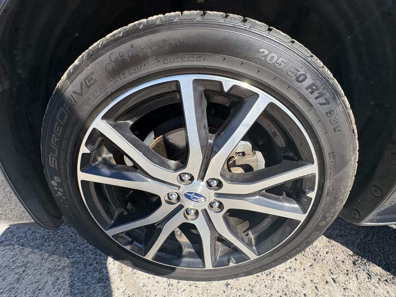 Subaru Impreza 2.0i Limited 5-door CVT 2017