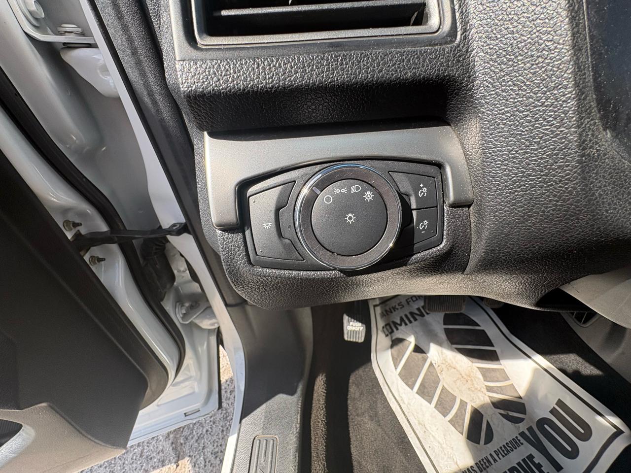 Ford Explorer XLT 4WD 2018