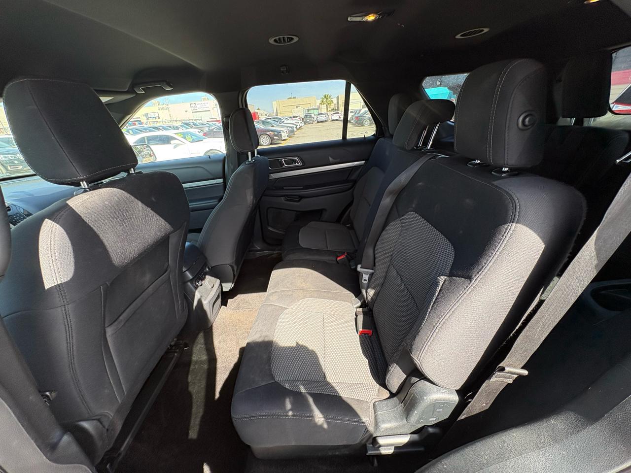 Ford Explorer XLT 4WD 2018