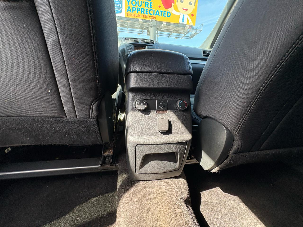 Ford Explorer XLT 4WD 2018