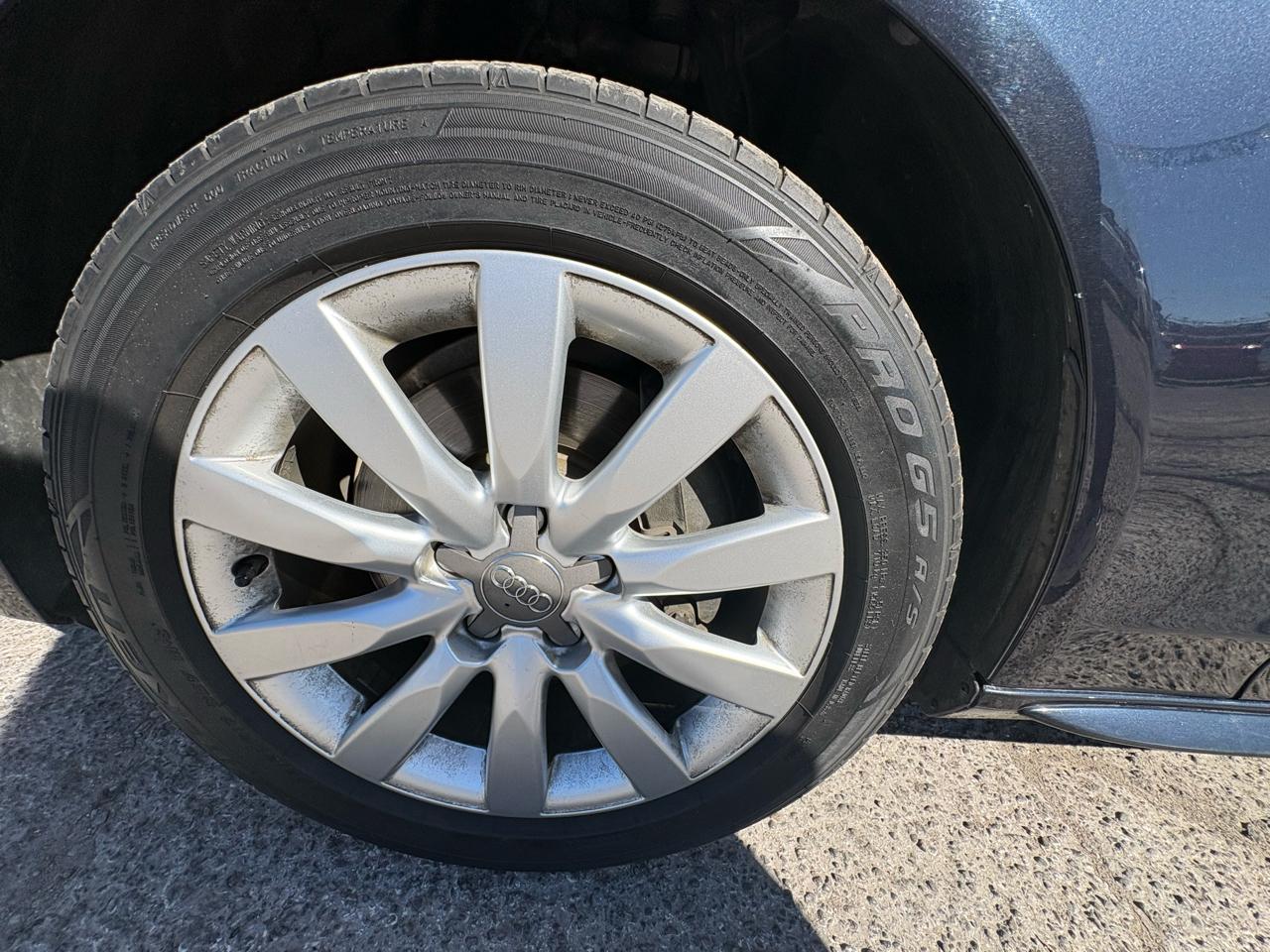 Audi A4 4dr Sdn Auto quattro 2.0T Premium 2015