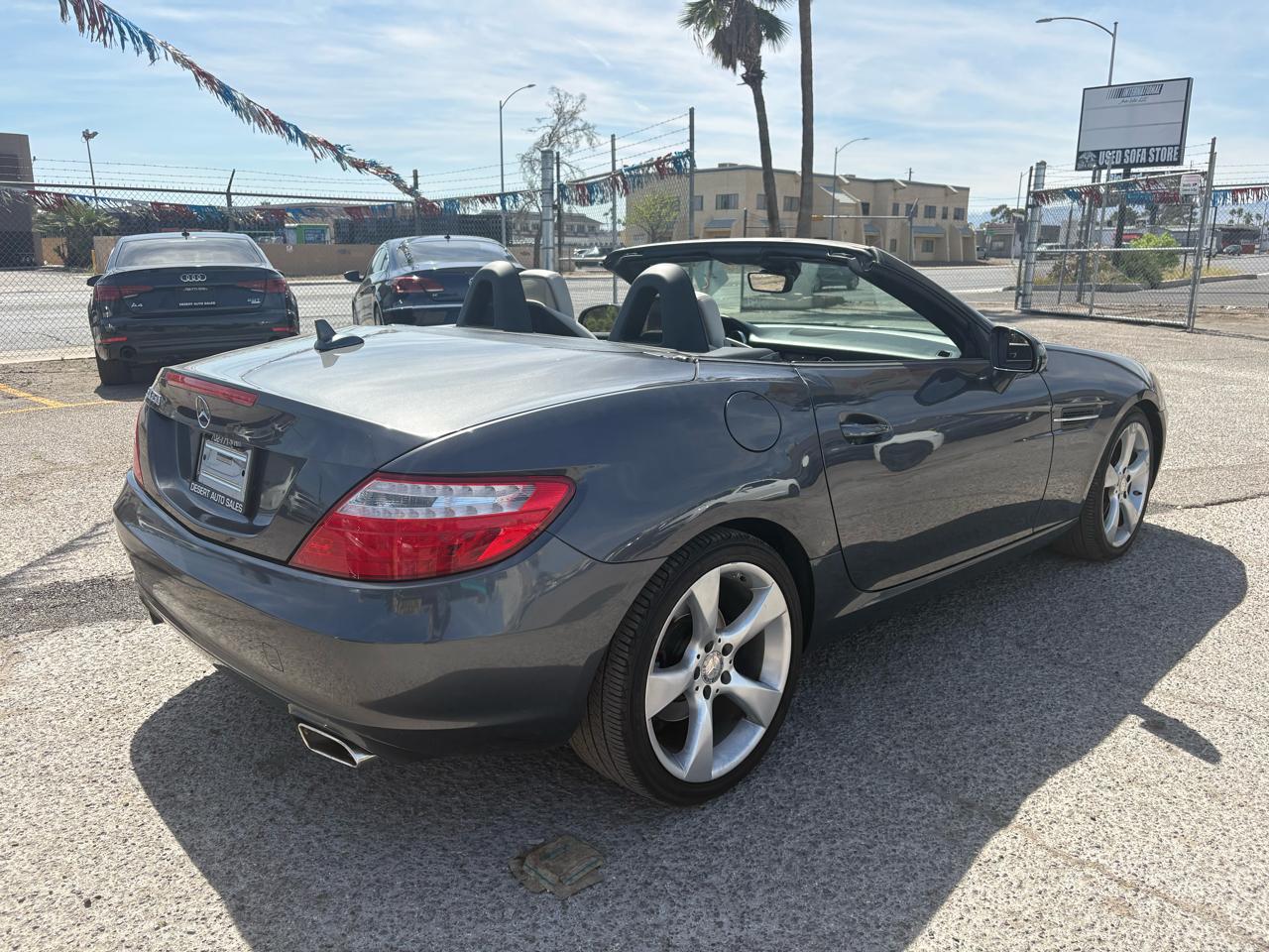 Mercedes-Benz SLK-Class 2dr Roadster SLK 350 2012