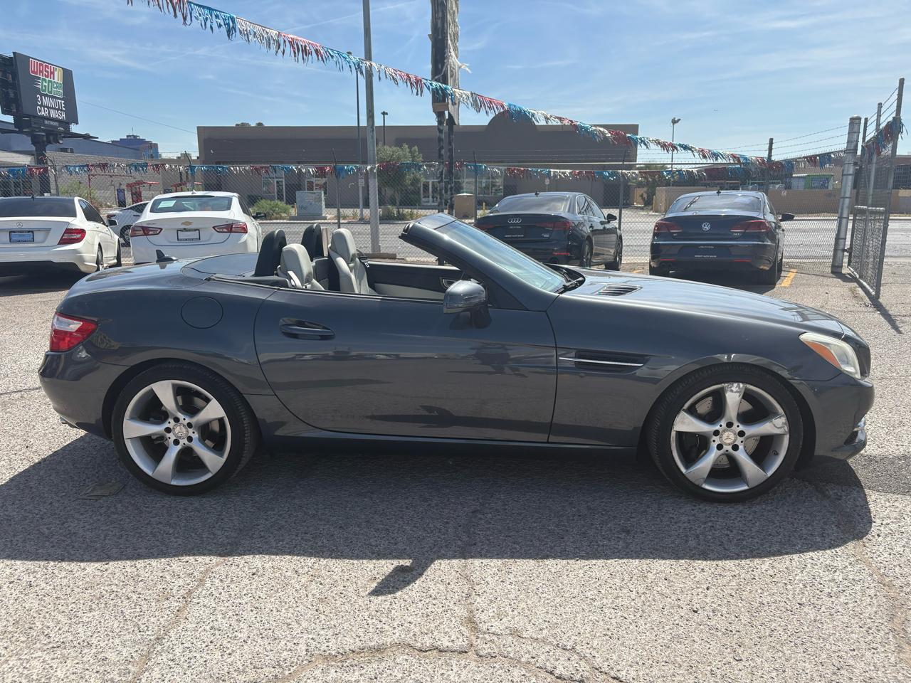 Mercedes-Benz SLK-Class 2dr Roadster SLK 350 2012