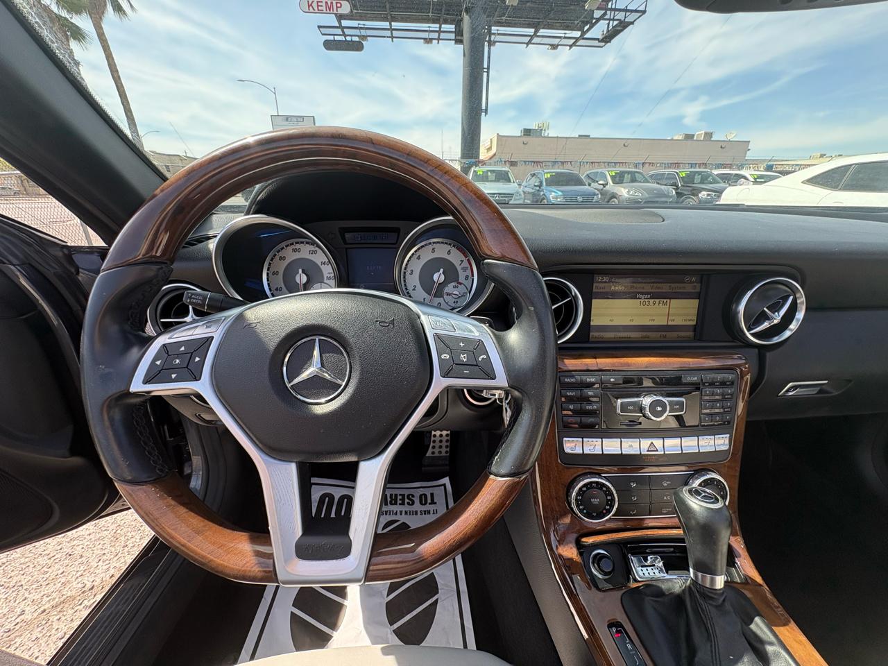 Mercedes-Benz SLK-Class 2dr Roadster SLK 350 2012