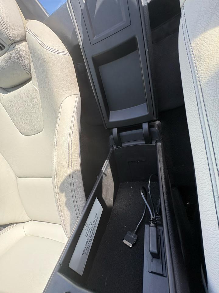 Mercedes-Benz SLK-Class 2dr Roadster SLK 350 2012