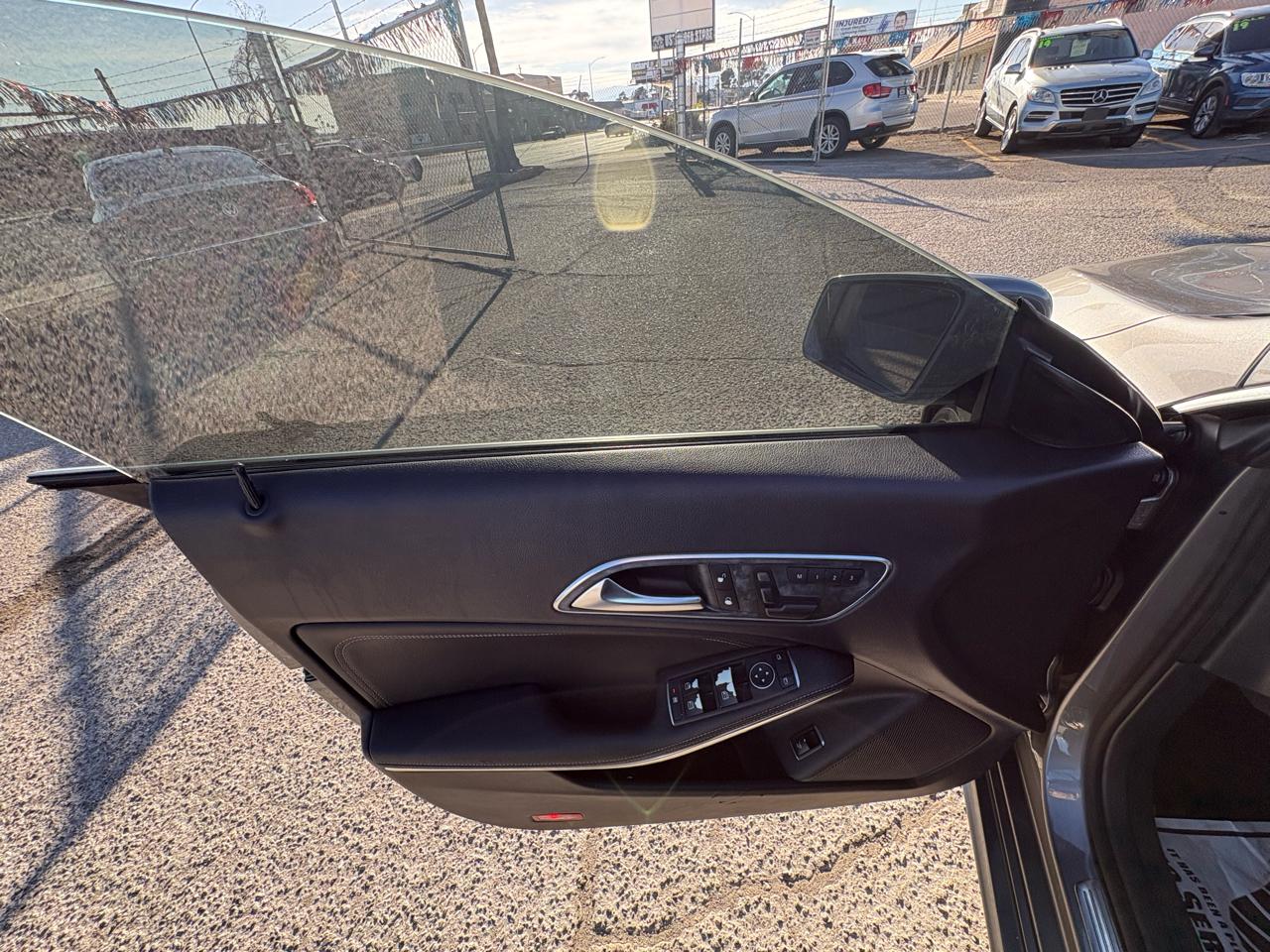 Mercedes-Benz CLA-Class 4dr Sdn CLA 250 FWD 2015