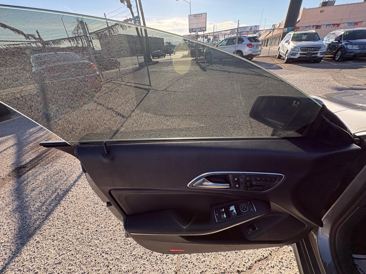 Mercedes-Benz CLA-Class 4dr Sdn CLA 250 FWD 2015