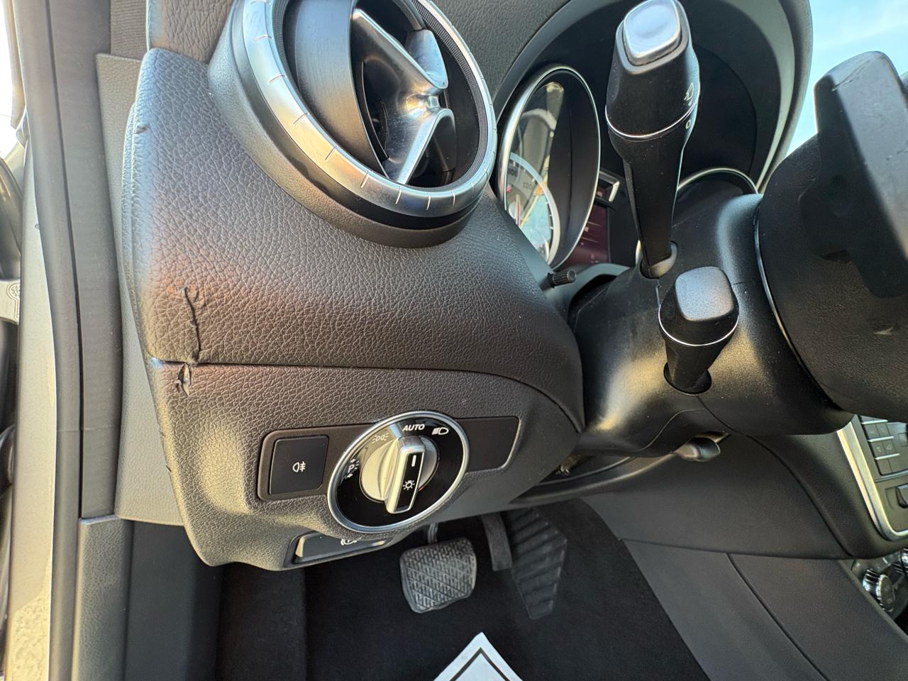 Mercedes-Benz CLA-Class 4dr Sdn CLA 250 FWD 2015