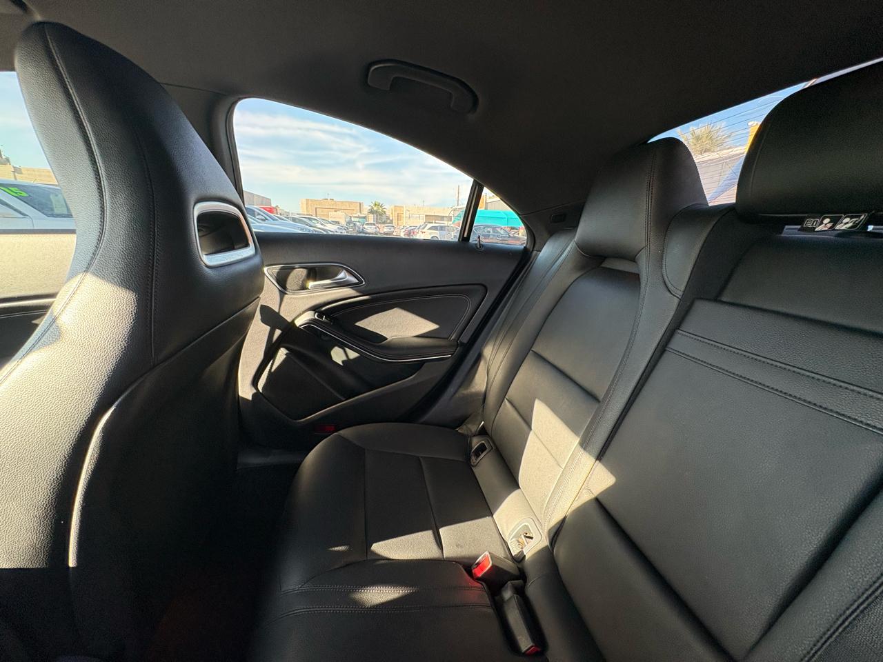 Mercedes-Benz CLA-Class 4dr Sdn CLA 250 FWD 2015