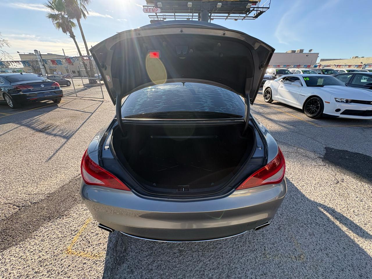 Mercedes-Benz CLA-Class 4dr Sdn CLA 250 FWD 2015