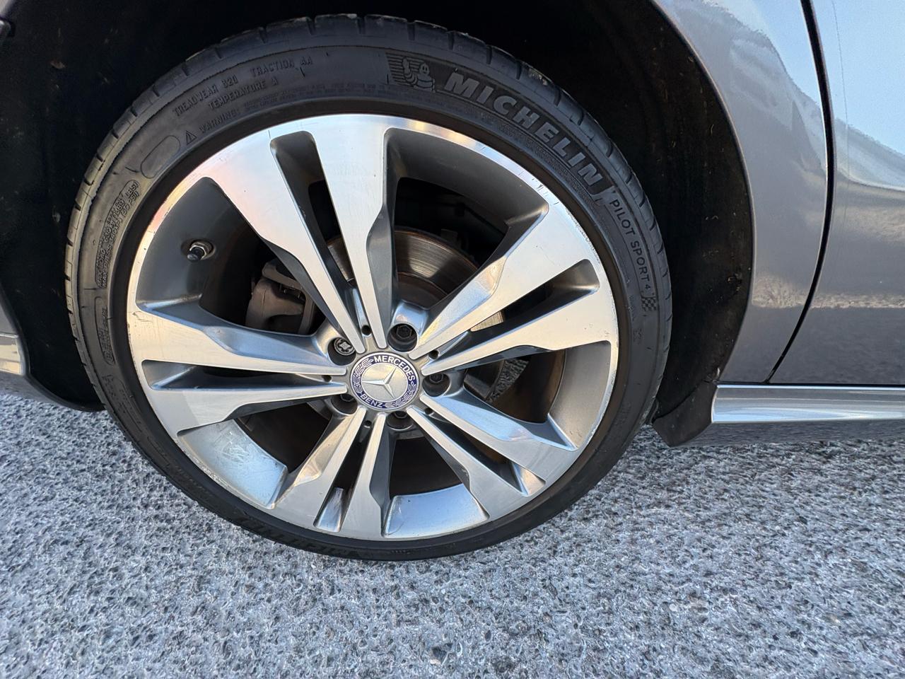 Mercedes-Benz CLA-Class 4dr Sdn CLA 250 FWD 2015