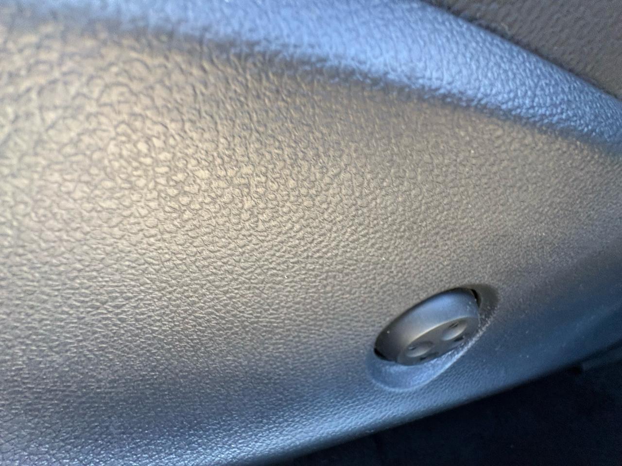 Mercedes-Benz CLA-Class 4dr Sdn CLA 250 FWD 2015