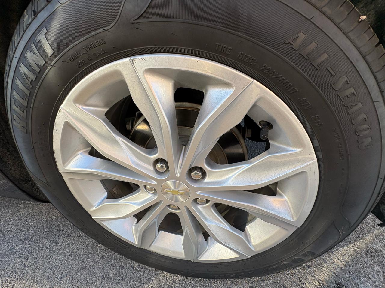 Chevrolet Malibu 4dr Sdn LT 2020