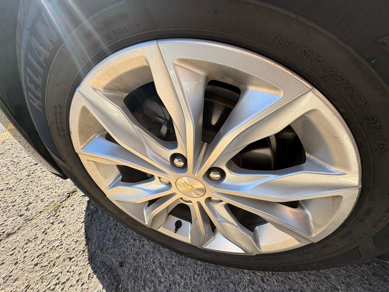 Chevrolet Malibu 4dr Sdn LT 2020