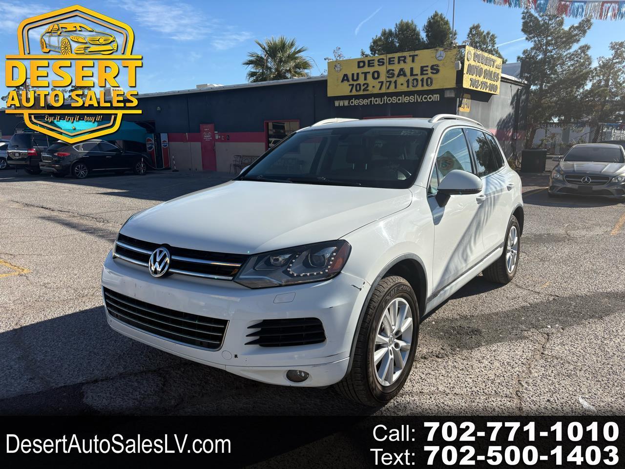 Volkswagen Touareg 4dr 3.6L Sport w/Nav 2014