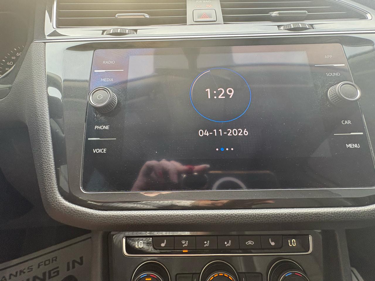 Volkswagen Touareg 4dr 3.6L Sport w/Nav 2014