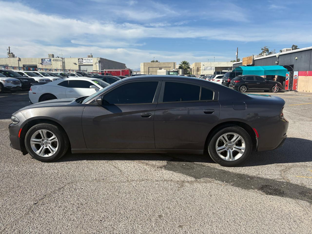 Dodge Charger 4dr Sdn SE RWD 2015