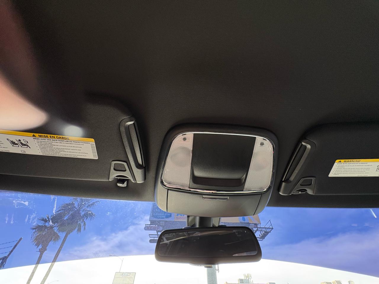 Dodge Charger 4dr Sdn SE RWD 2015