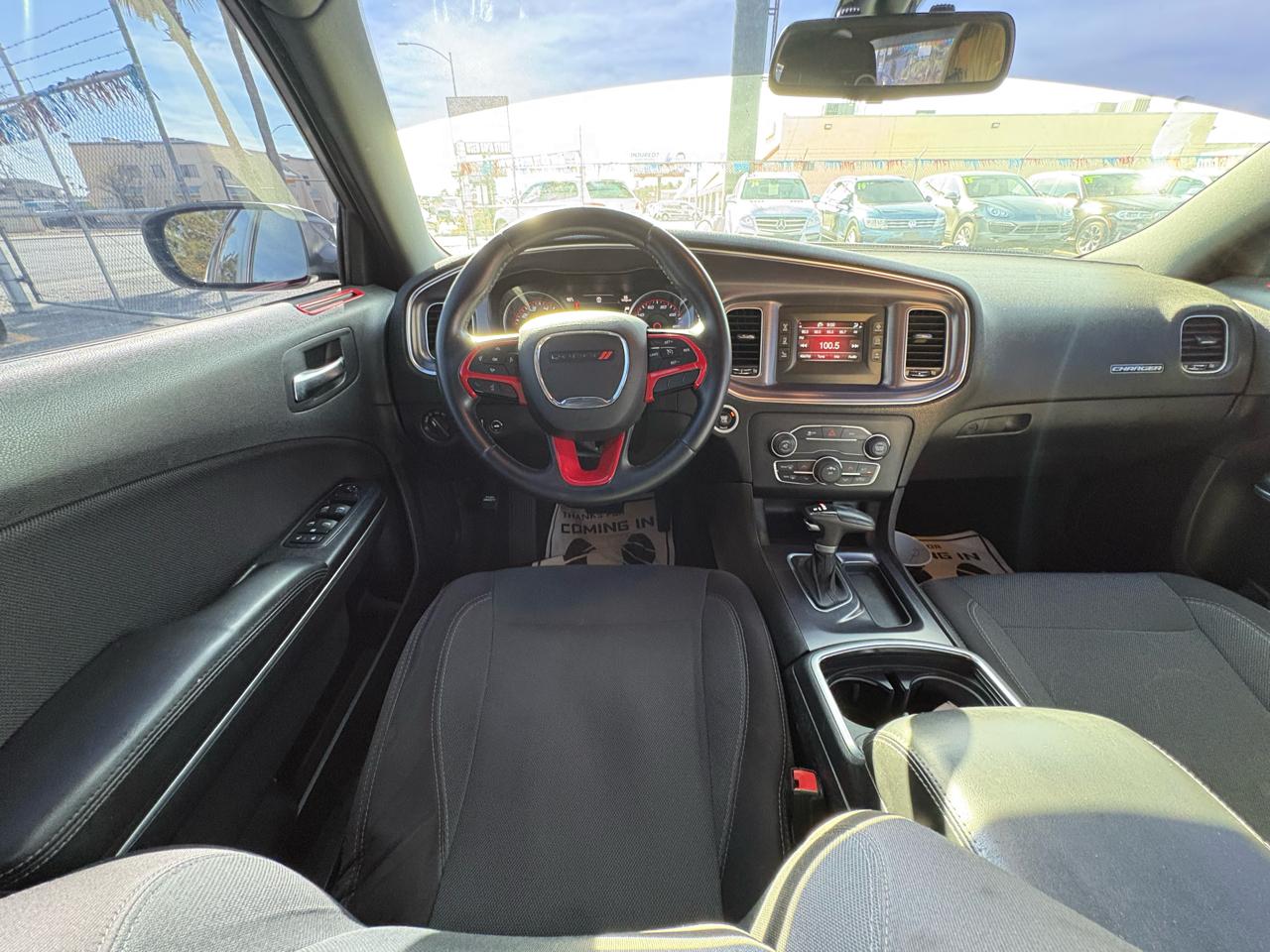 Dodge Charger 4dr Sdn SE RWD 2015