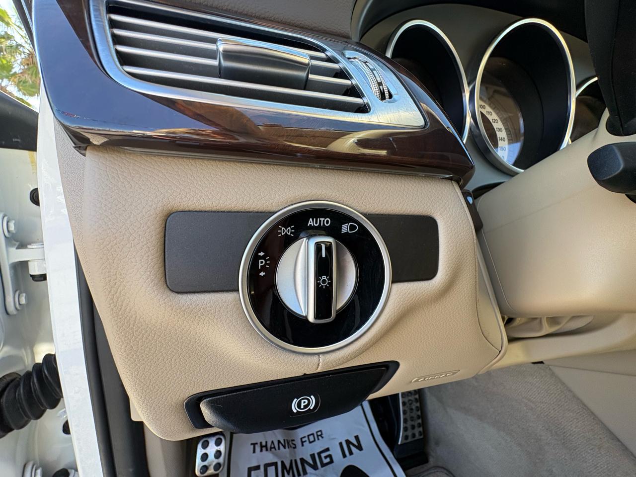 Mercedes-Benz CLS-Class 4dr Sdn CLS 550 RWD 2013