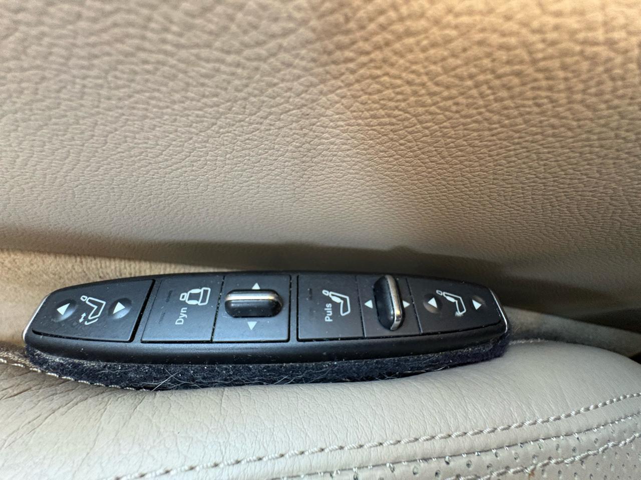 Mercedes-Benz CLS-Class 4dr Sdn CLS 550 RWD 2013