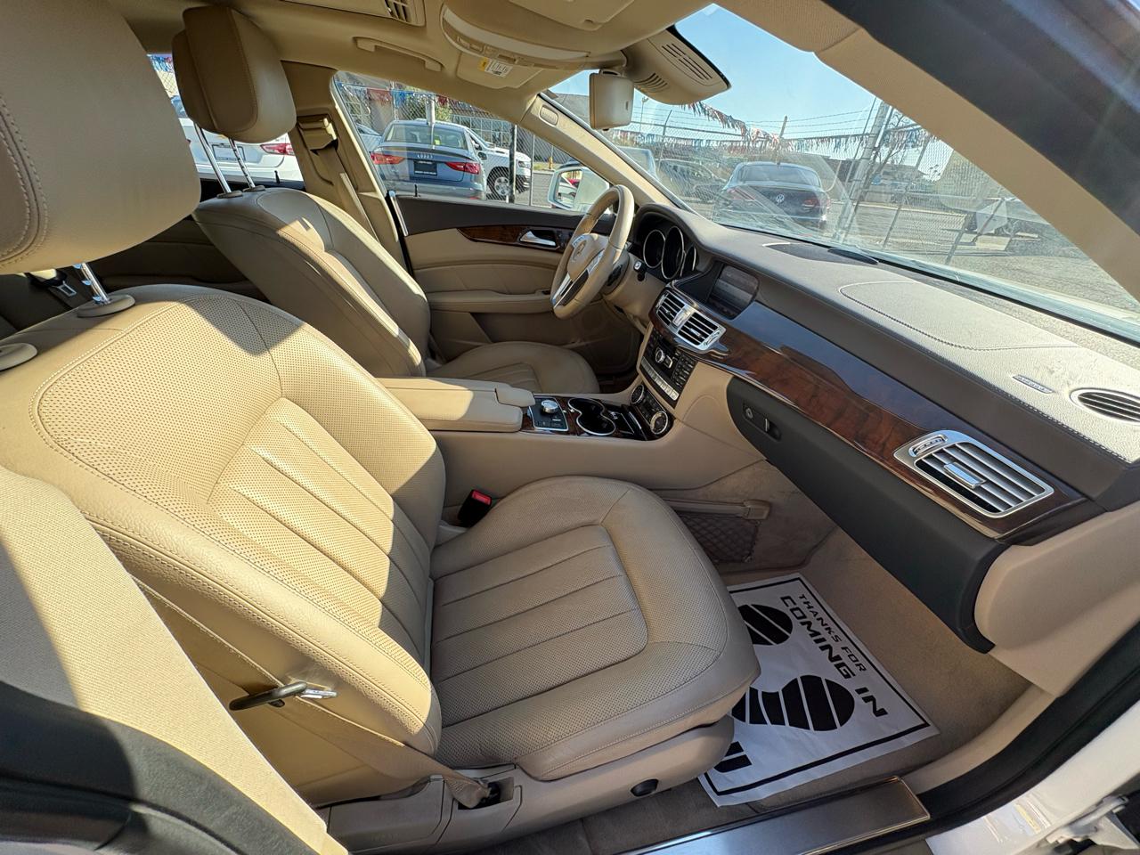 Mercedes-Benz CLS-Class 4dr Sdn CLS 550 RWD 2013