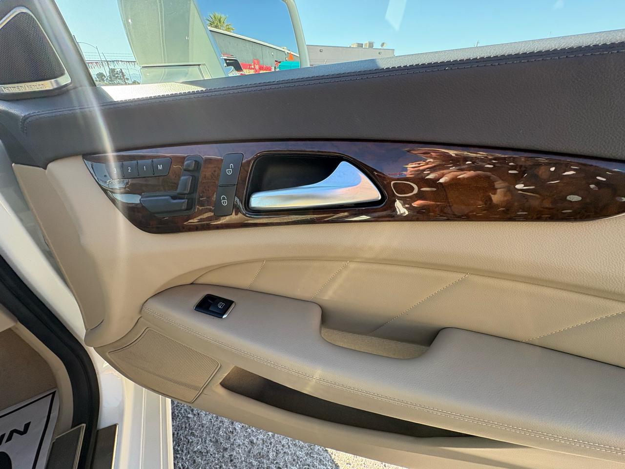 Mercedes-Benz CLS-Class 4dr Sdn CLS 550 RWD 2013