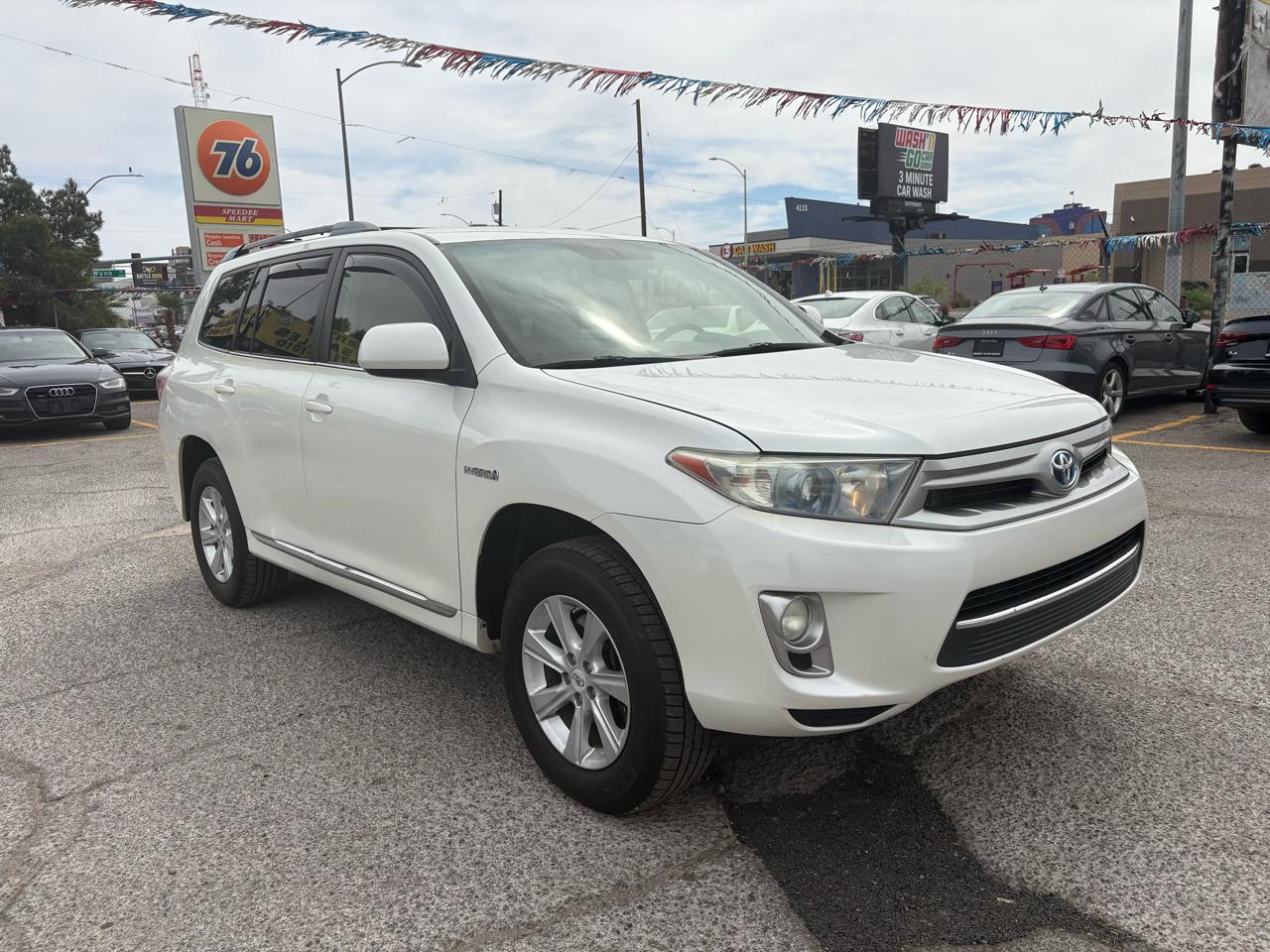 Toyota Highlander Hybrid 4WD 4dr (Natl) 2012